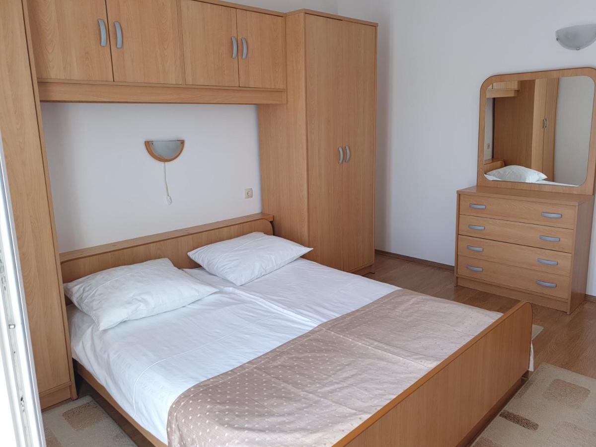 Apartmani I Sobe Jusic Ραμπ Εξωτερικό φωτογραφία